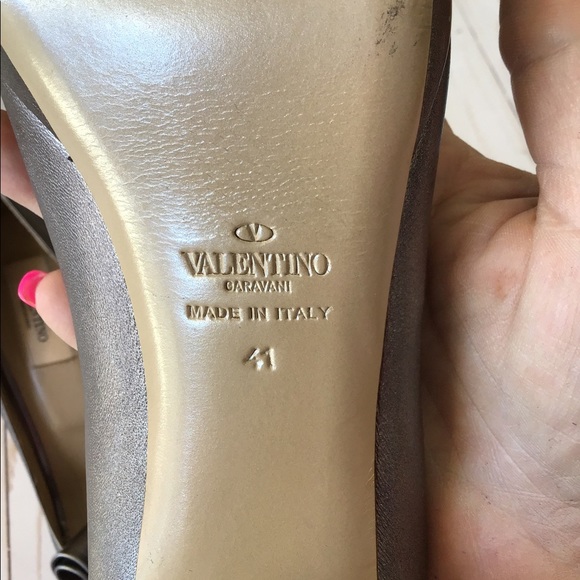 Valentino - Picture 2 of 3